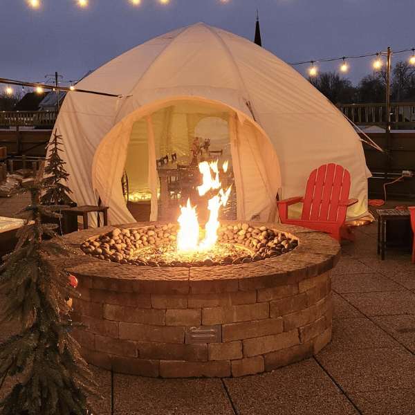https://thelonegirl.thedodek.com/wp-content/uploads/2025/03/igloo-45.png